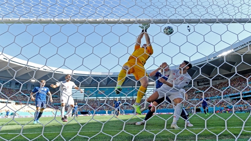 OG trong bóng đá là gì, những cầu thủ nối tiếng gắn liền với nó