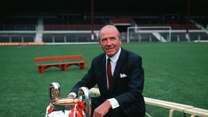 Huấn luyện viên Matt Busby - Người được dựng tượng tại Old Trafford
