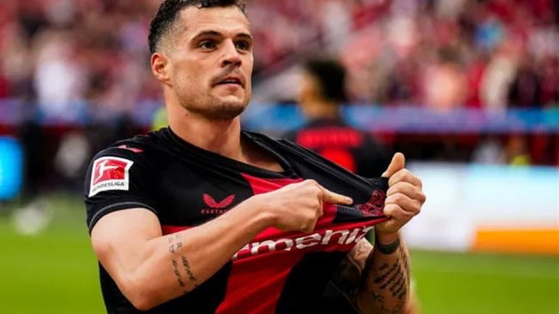 Cầu thủ Granit Xhaka - Thành quả xứng đáng cho một cá tính lớn